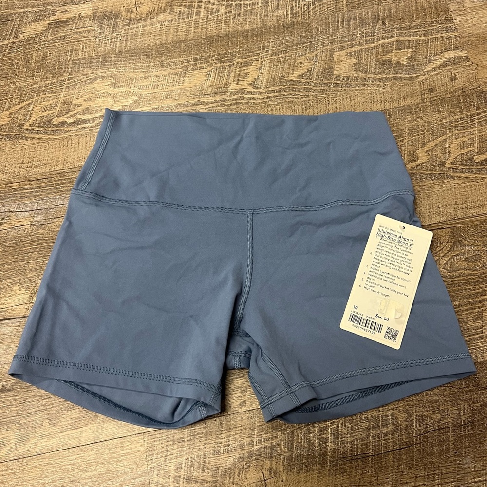 Lululemon Align High Rise Short 4" size 10 WSDN